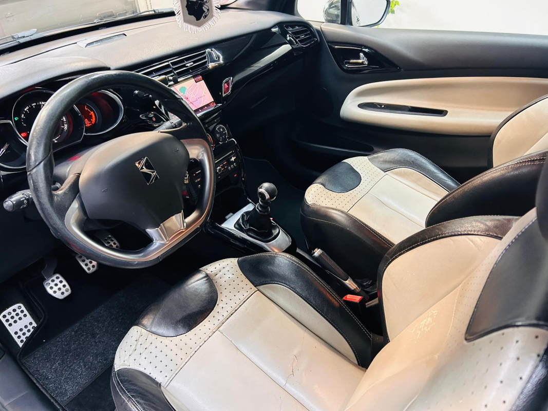 Citroen DS3 — 10