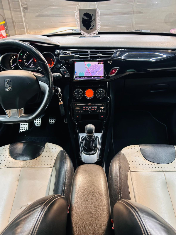 Citroen DS3 — 15