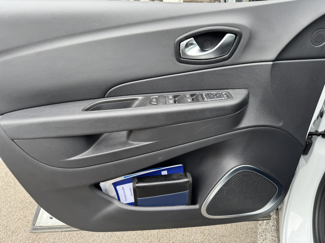 Renault Captur — 13