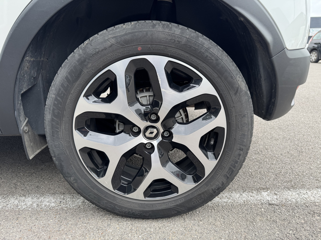 Renault Captur — 23