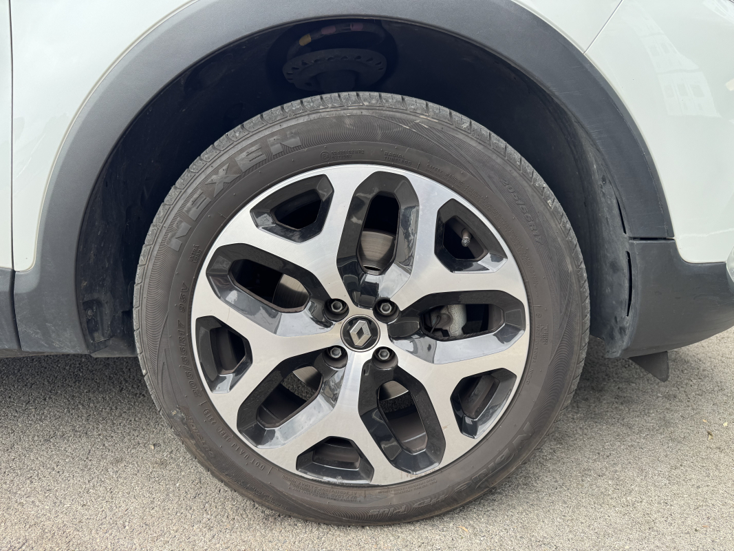Renault Captur — 25