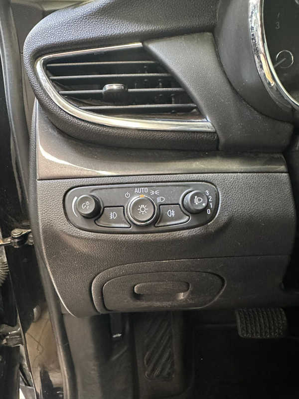 Opel Mokka — 24
