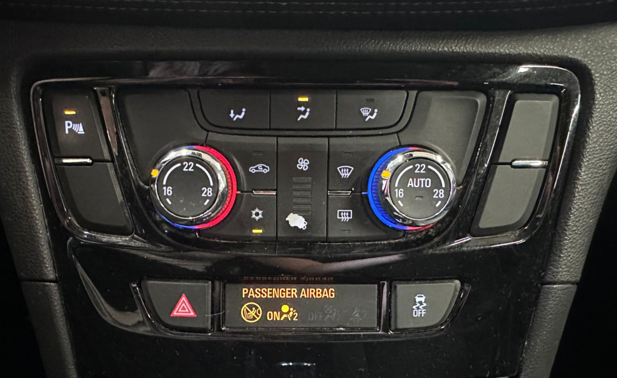 Opel Mokka — 25