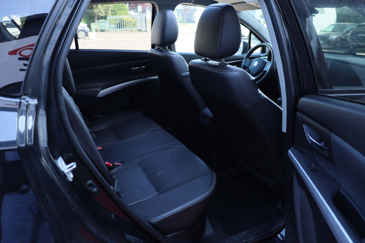 Suzuki sx4 s Cross — 19