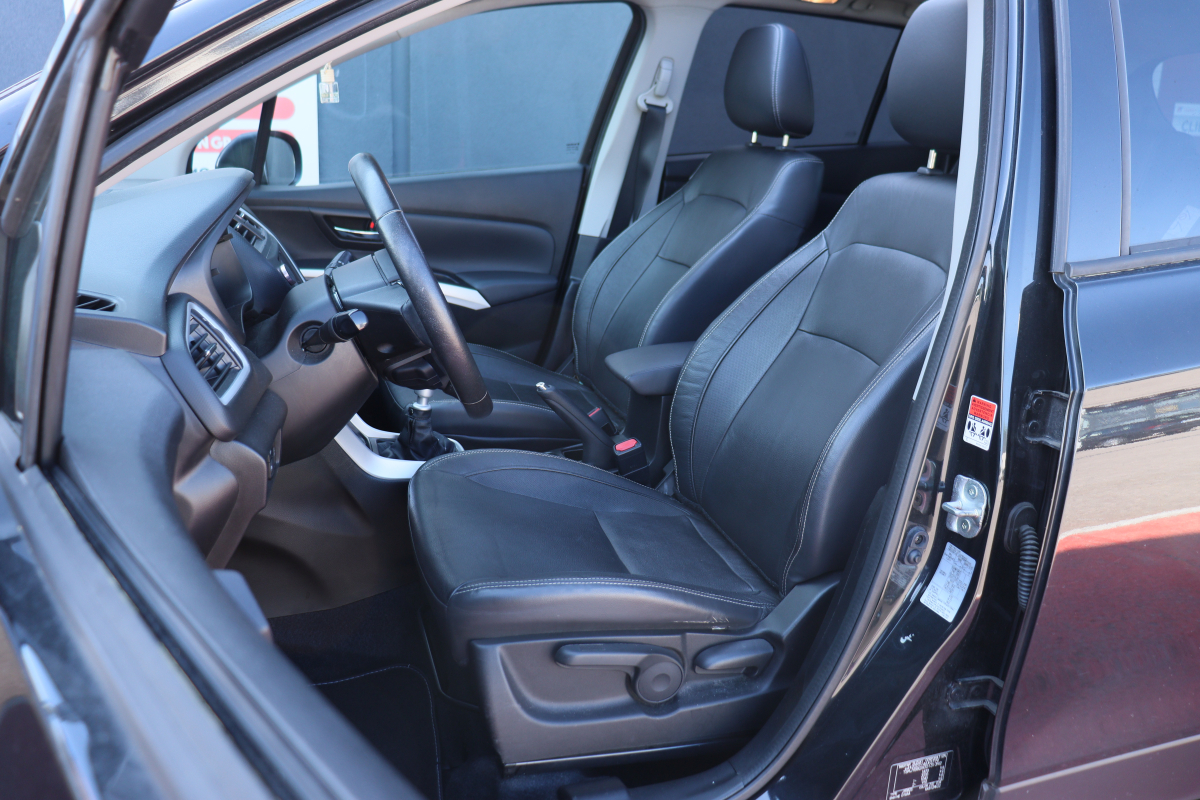 Suzuki sx4 s Cross — 16
