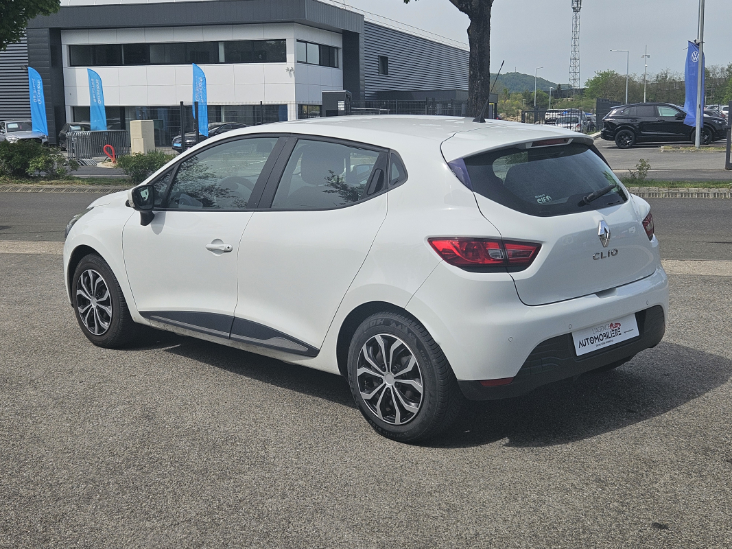 Renault Clio — 7
