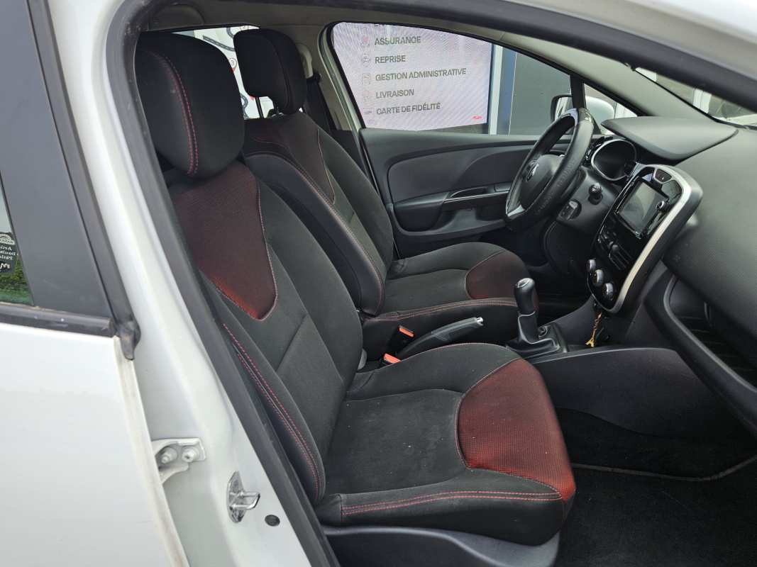 Renault Clio — 15