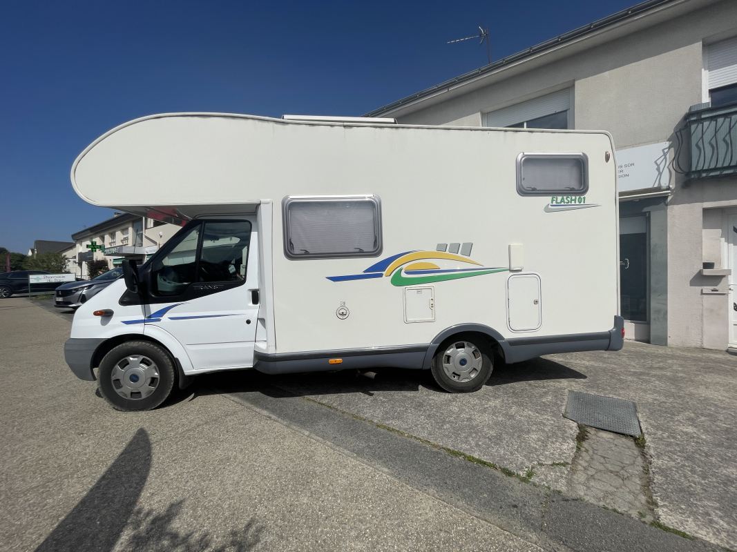 Ford Transit — 8