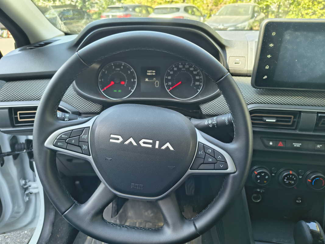 Dacia Sandero — 12