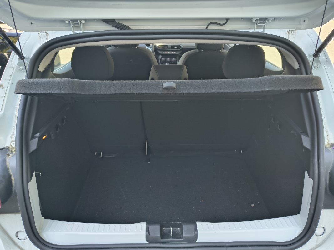 Dacia Sandero — 23