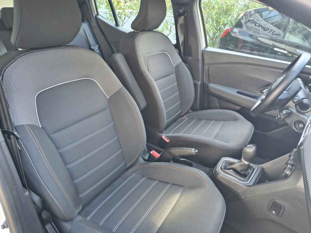 Dacia Sandero — 18