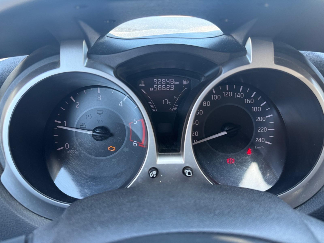 Nissan Juke — 16