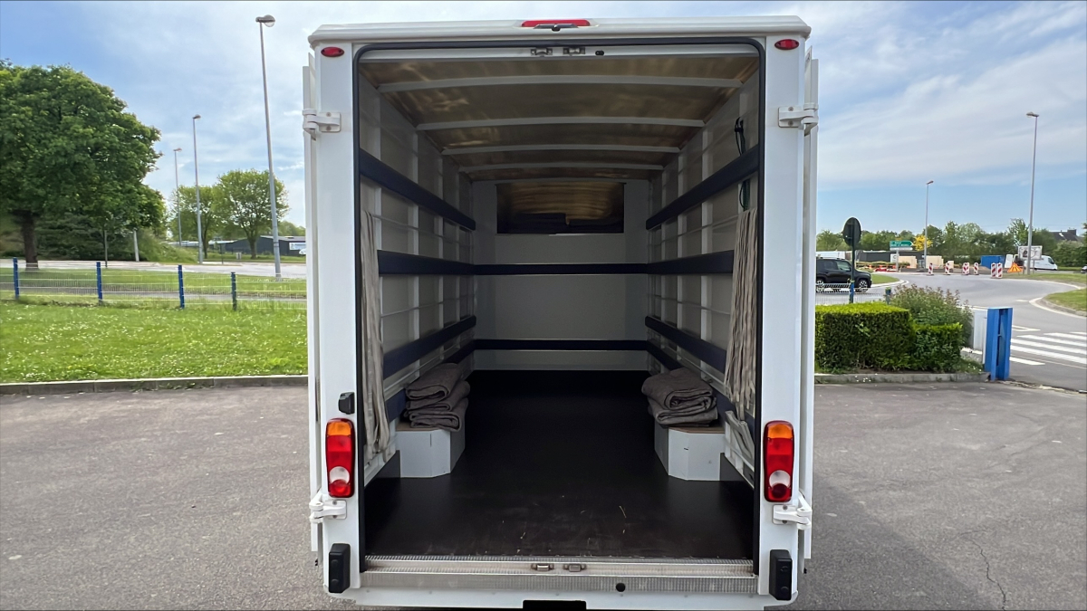 Nissan NV400 — 22