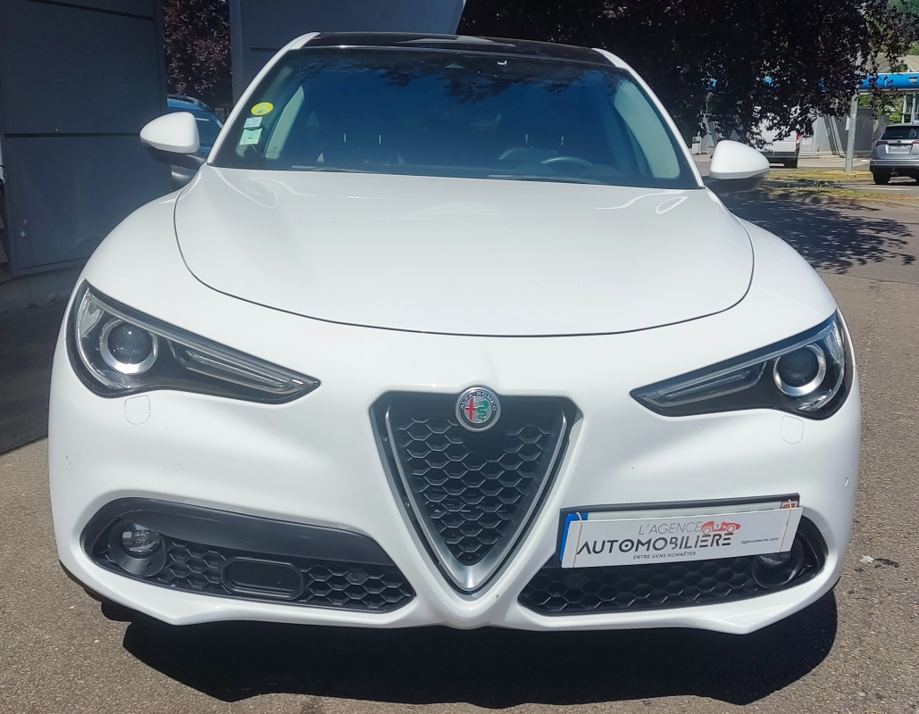 Alfa Romeo STELVIO — 3