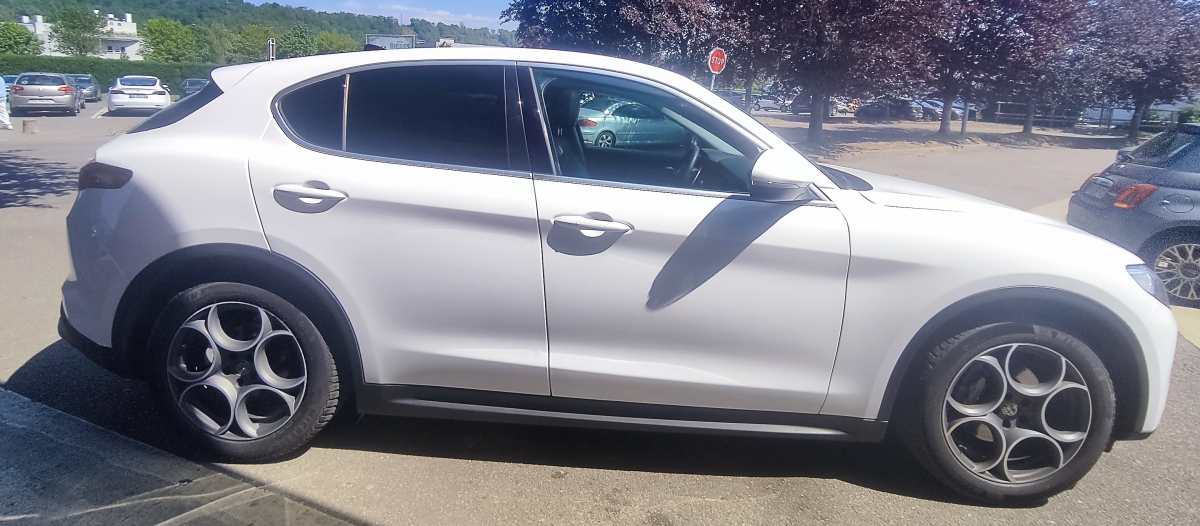 Alfa Romeo STELVIO — 6