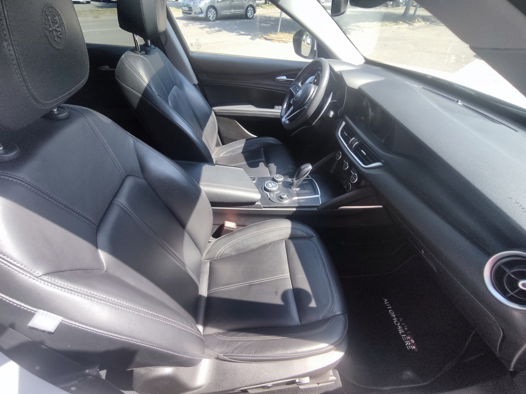Alfa Romeo STELVIO — 15