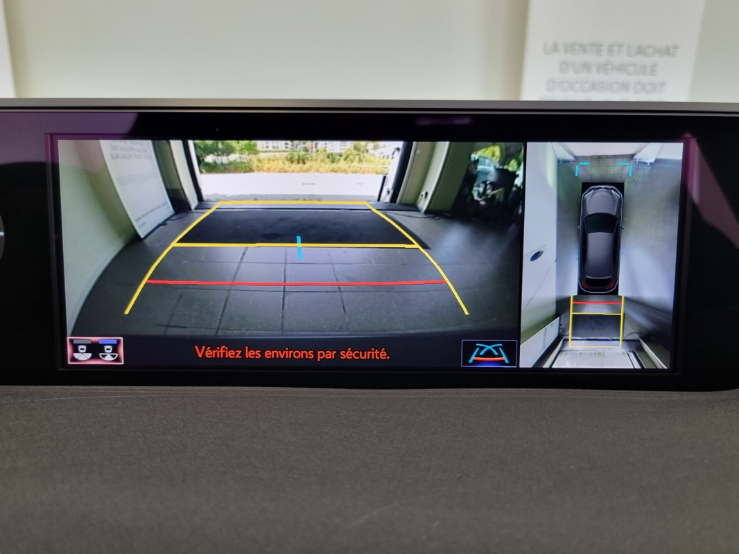 Lexus UX — 26