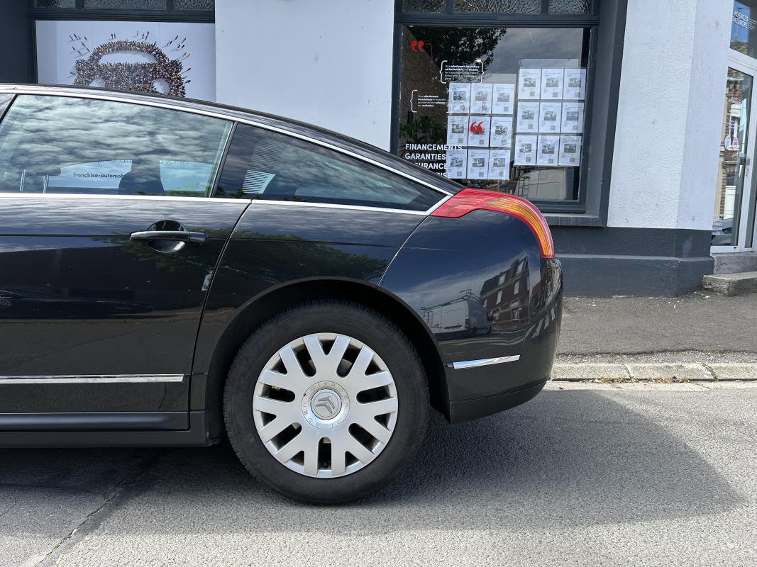 Citroen C6 — 6