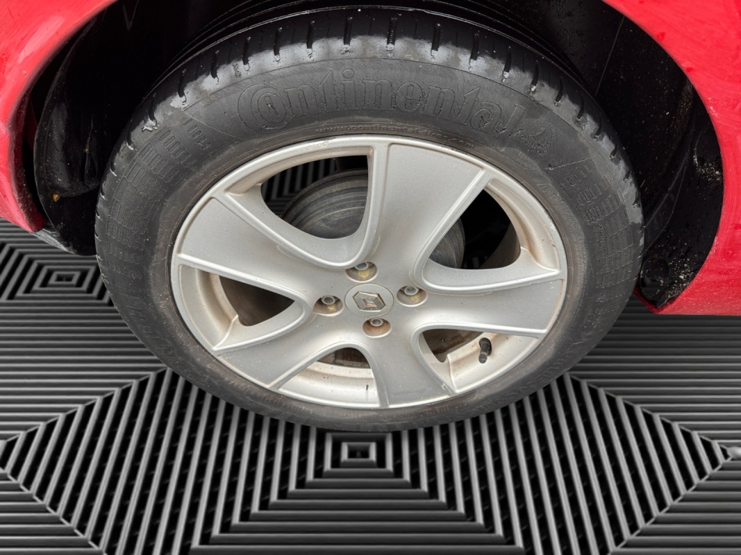 Renault Clio — 15
