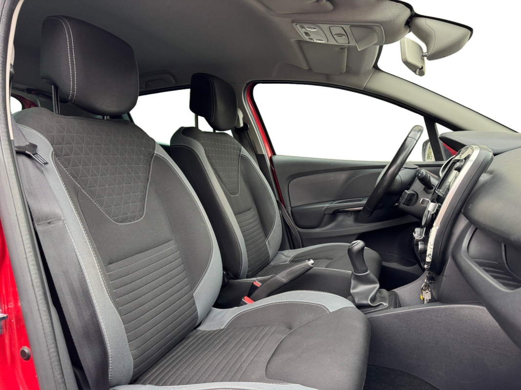 Renault Clio — 13