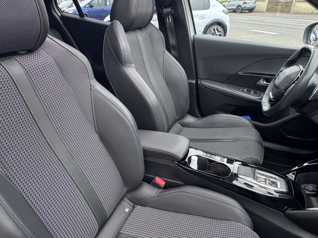 Peugeot Peugeot 2008 — 26
