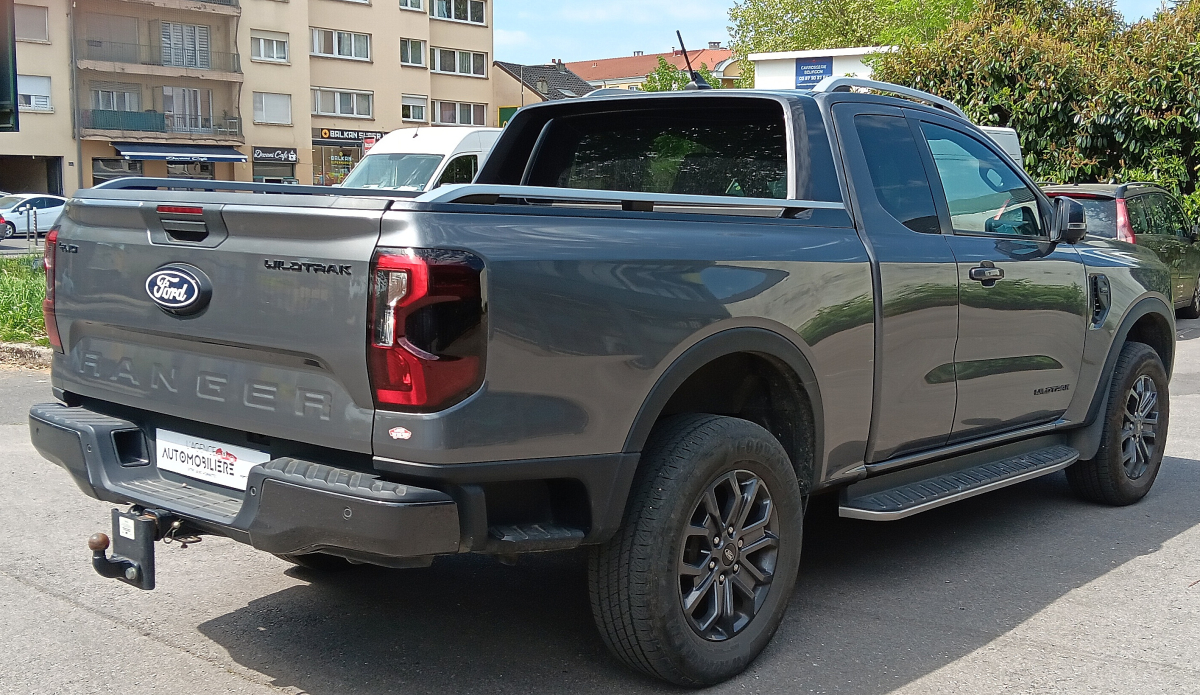 Ford Ranger — 4