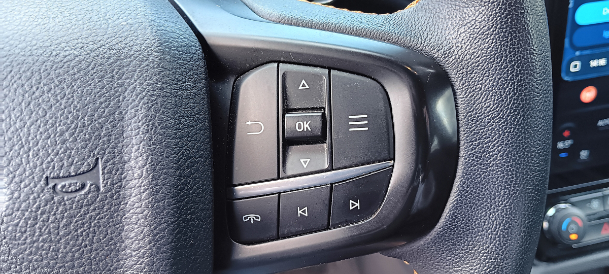 Ford Ranger — 17