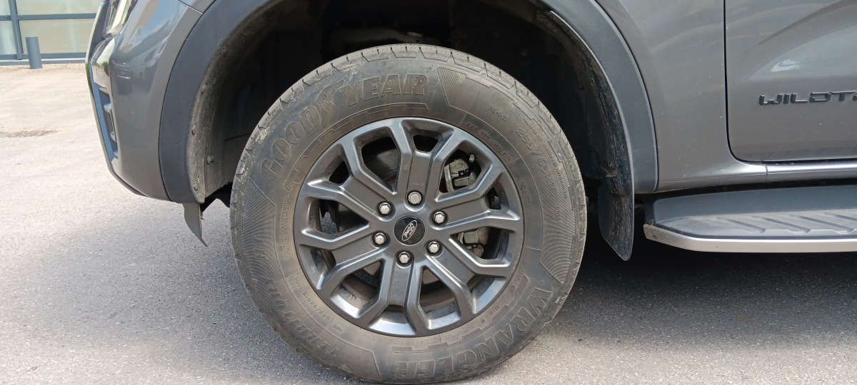 Ford Ranger — 30