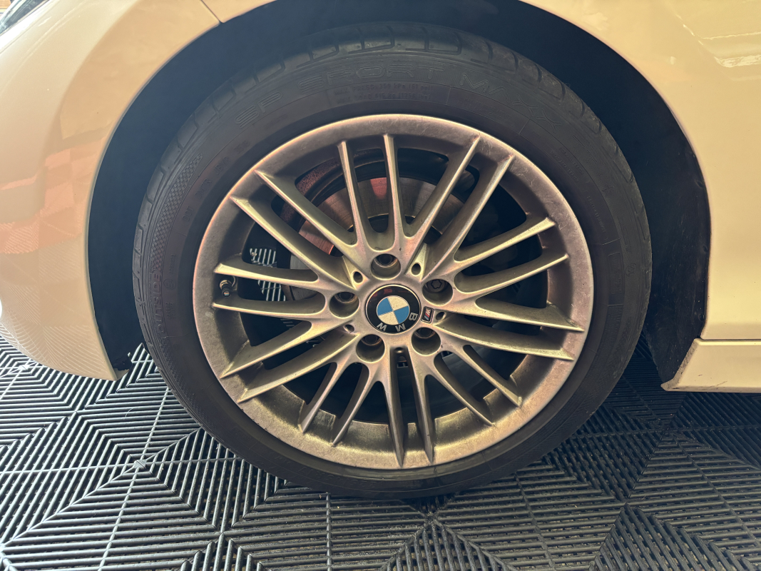 Bmw Série 1 — 28