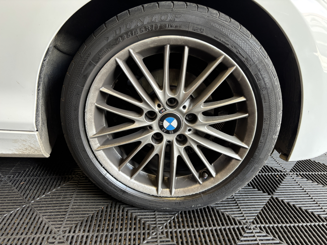Bmw Série 1 — 27