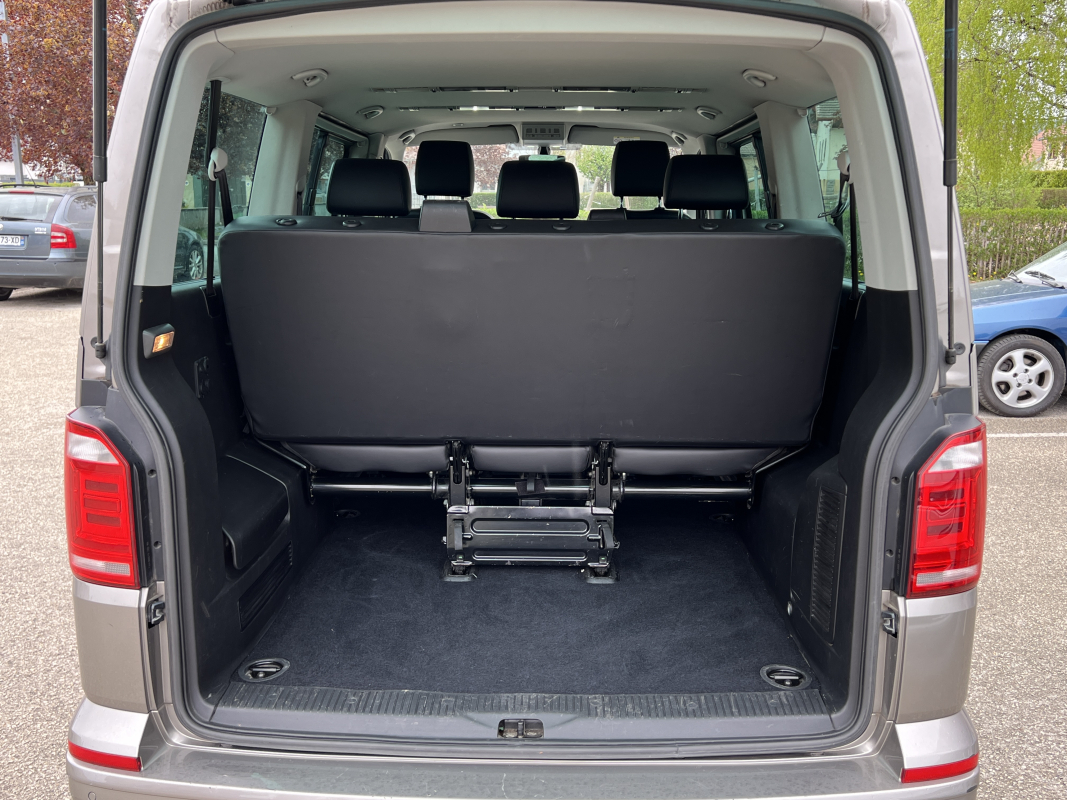 Volkswagen Caravelle — 18