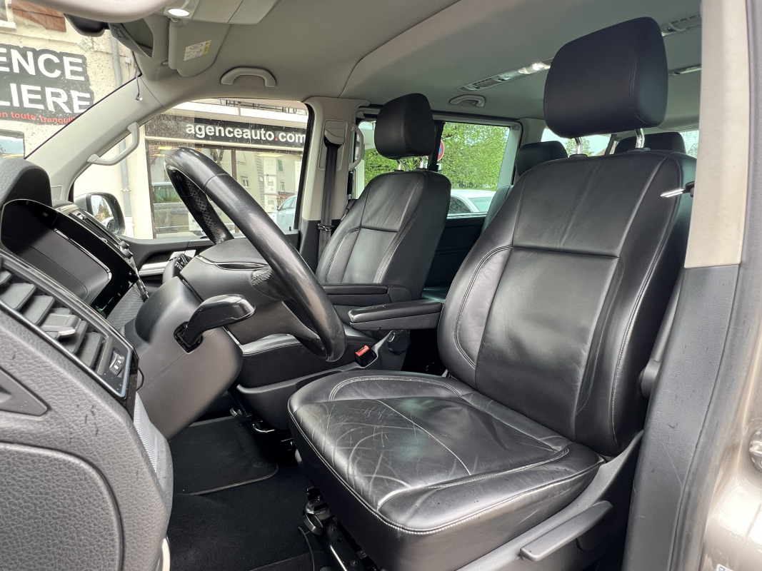 Volkswagen Caravelle — 35