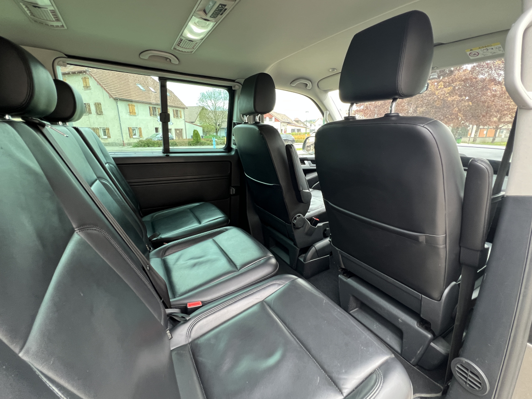 Volkswagen Caravelle — 37
