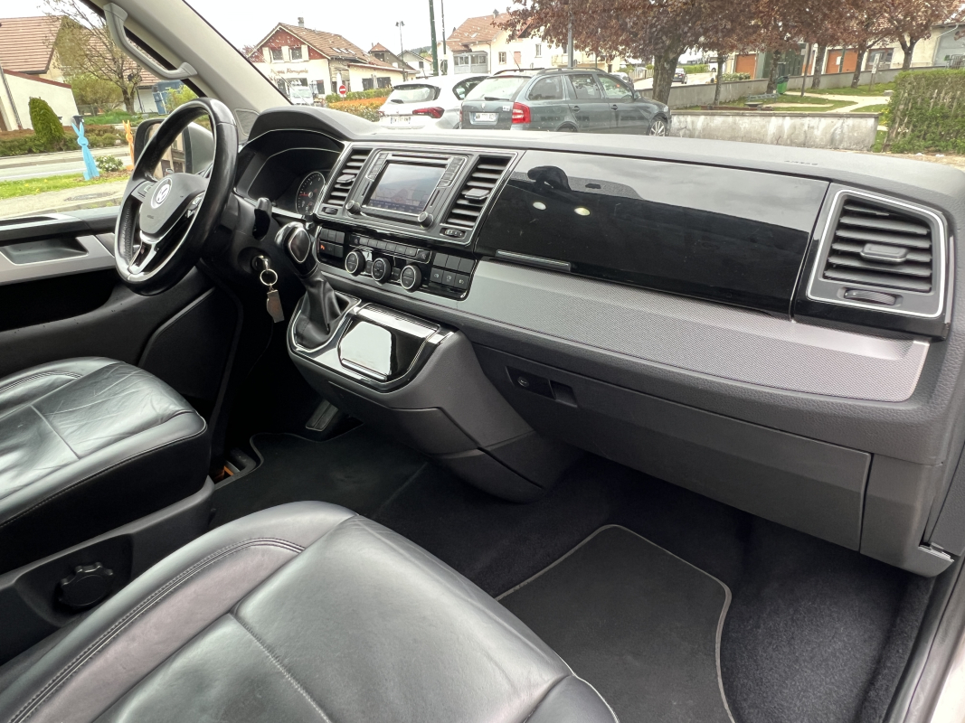 Volkswagen Caravelle — 33