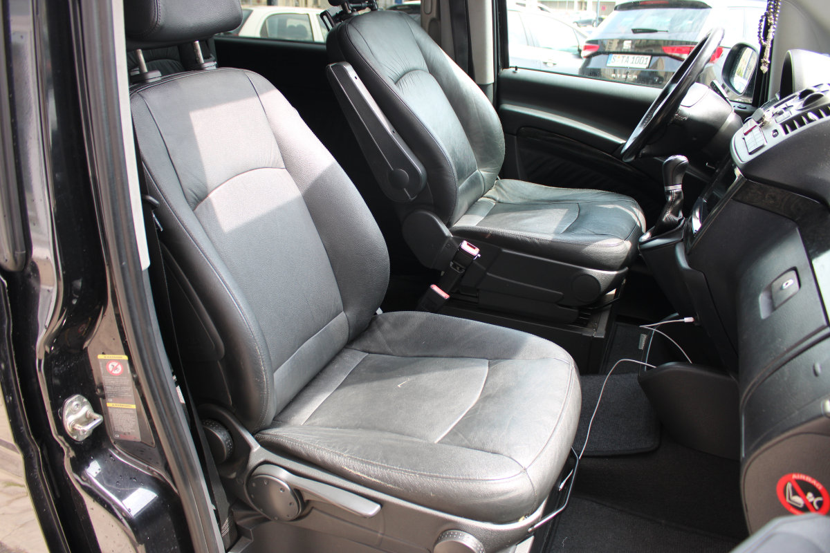 Mercedes Viano — 13