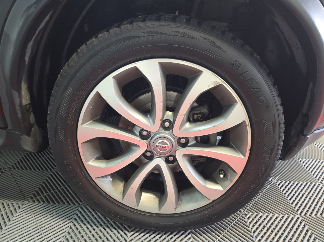 Nissan Juke — 22
