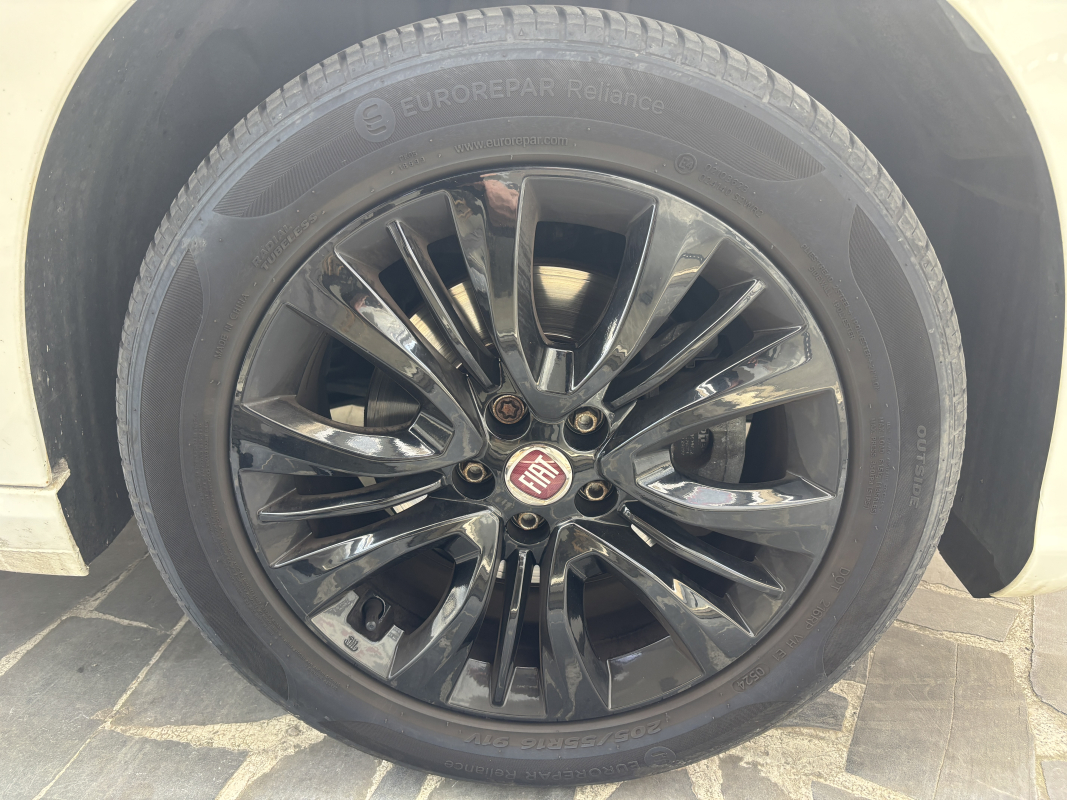 Fiat Tipo — 19