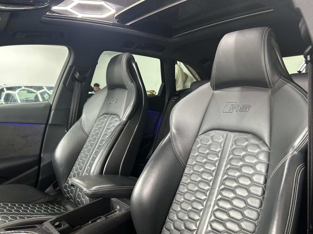Audi RS4 — 20