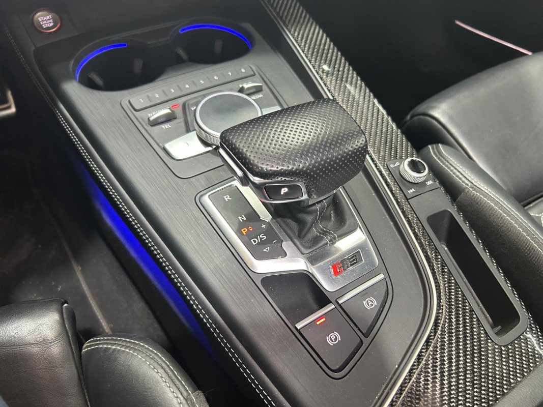 Audi RS4 — 31