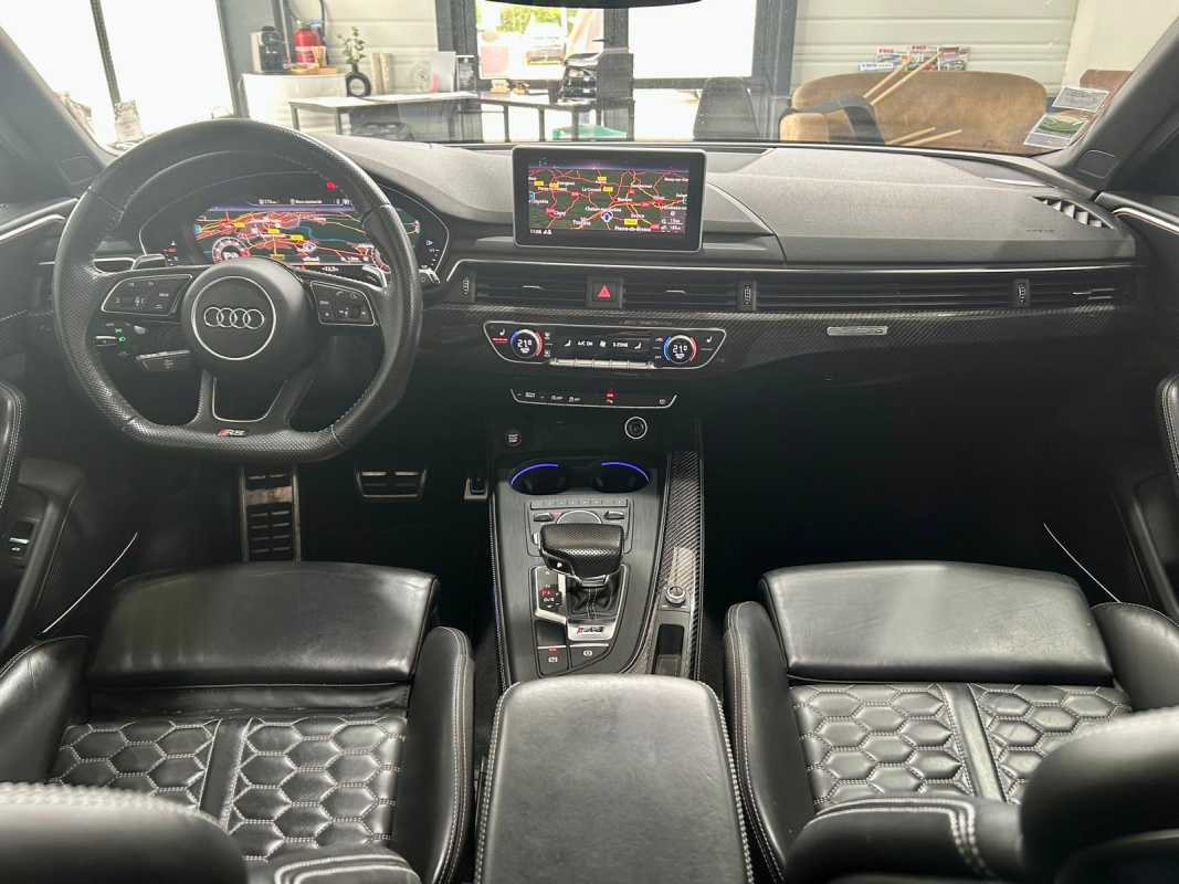 Audi RS4 — 18