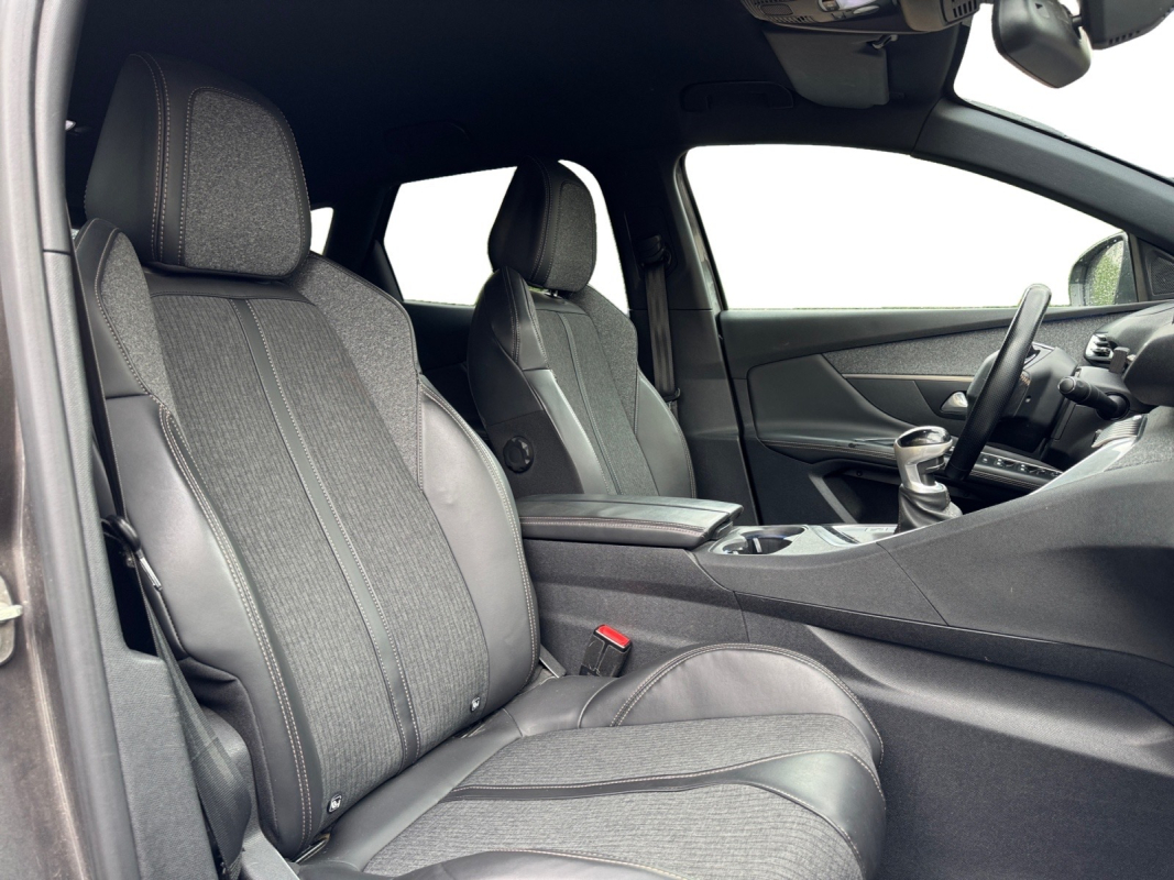 Peugeot 3008 — 17