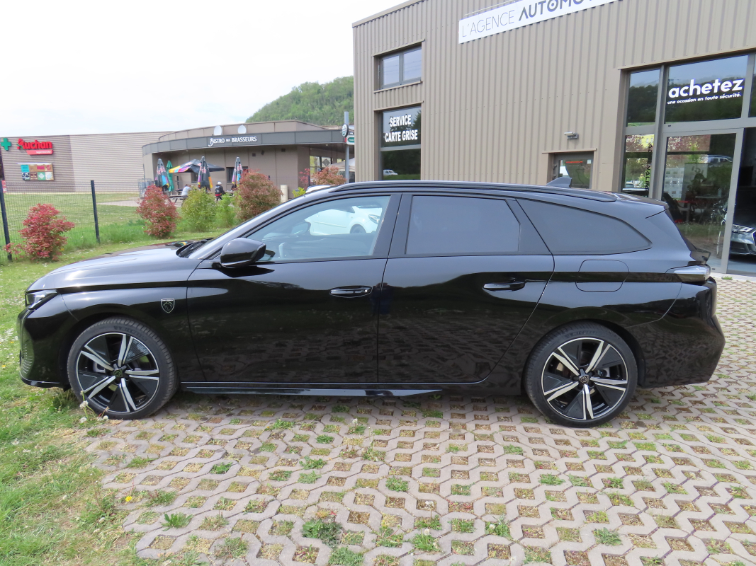 Peugeot 308 — 8