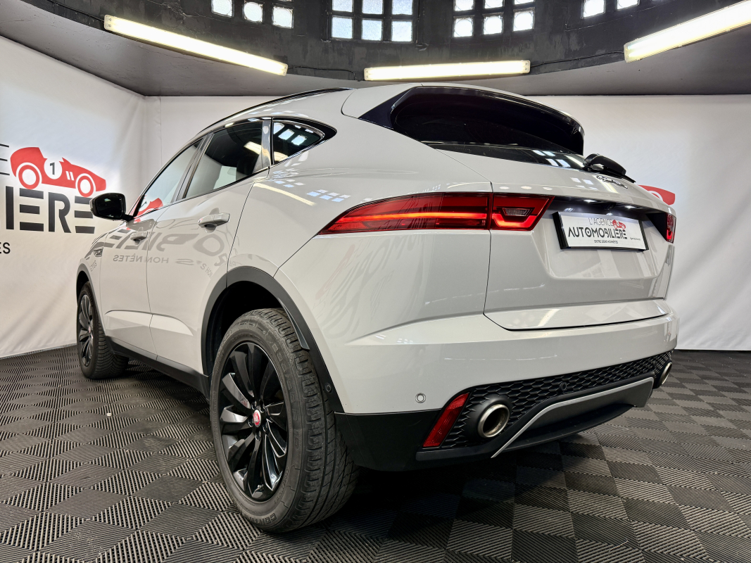 Jaguar E-Pace — 7