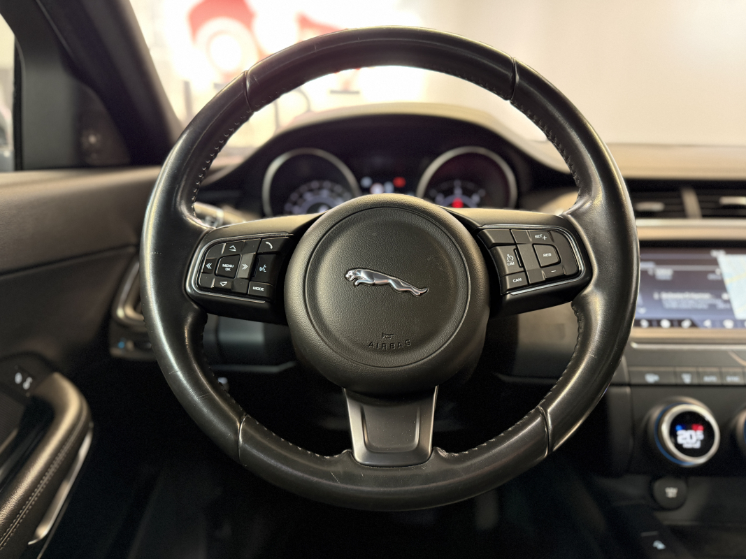 Jaguar E-Pace — 18