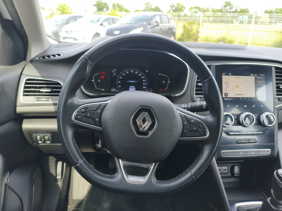 Renault Megane — 13