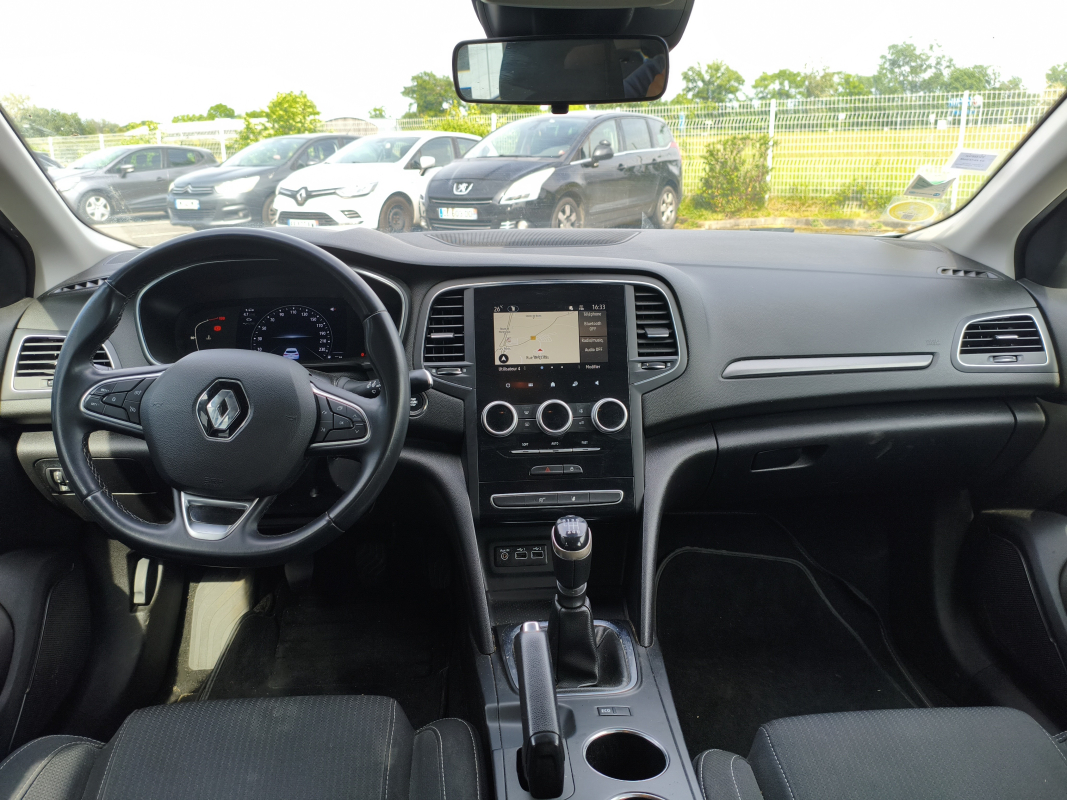 Renault Megane — 14