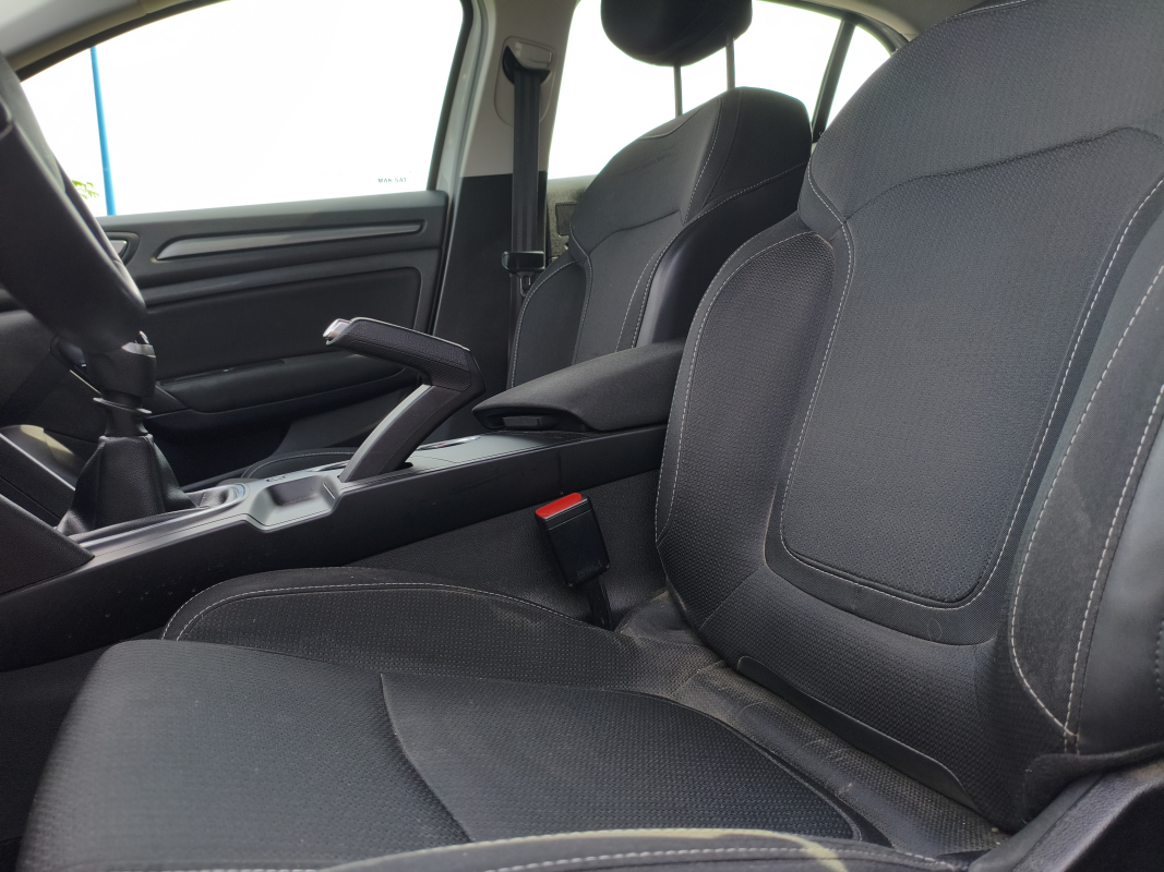 Renault Megane — 11