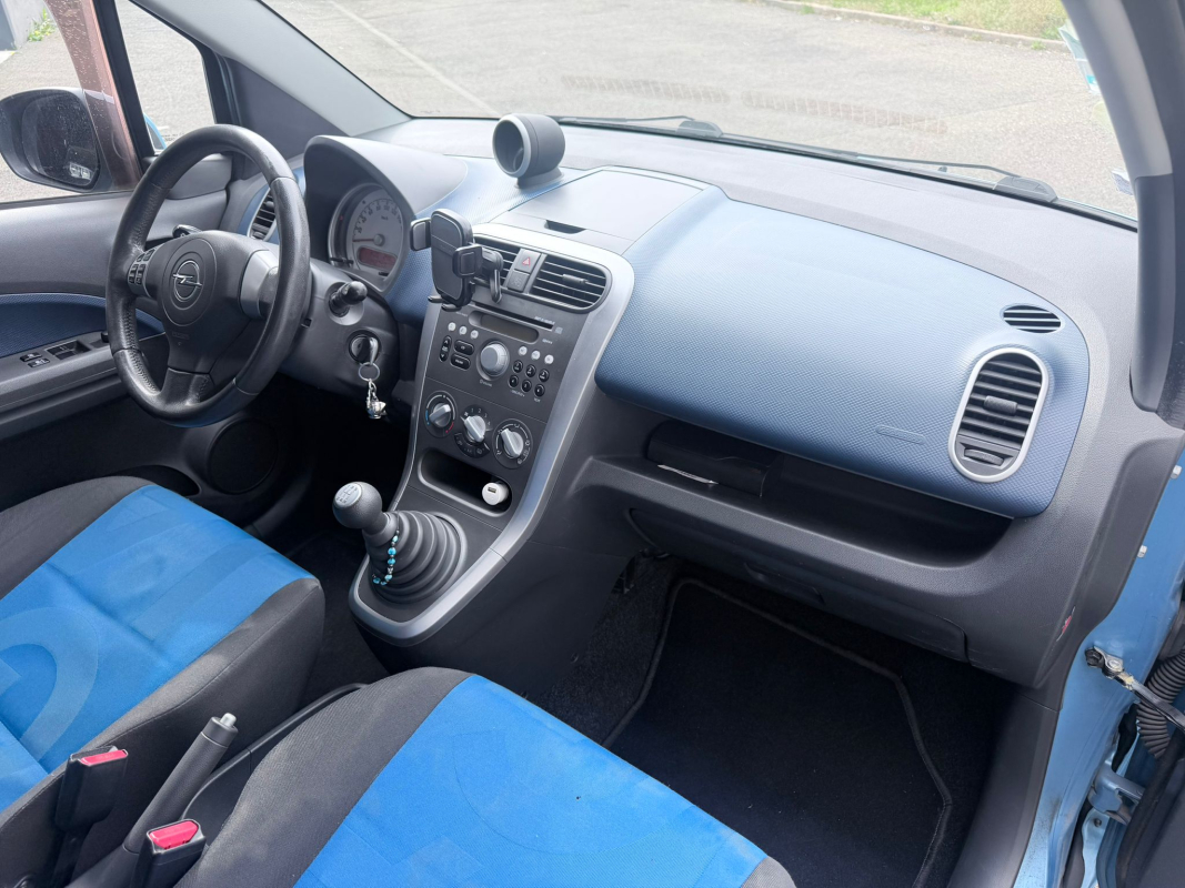 Opel Agila — 11