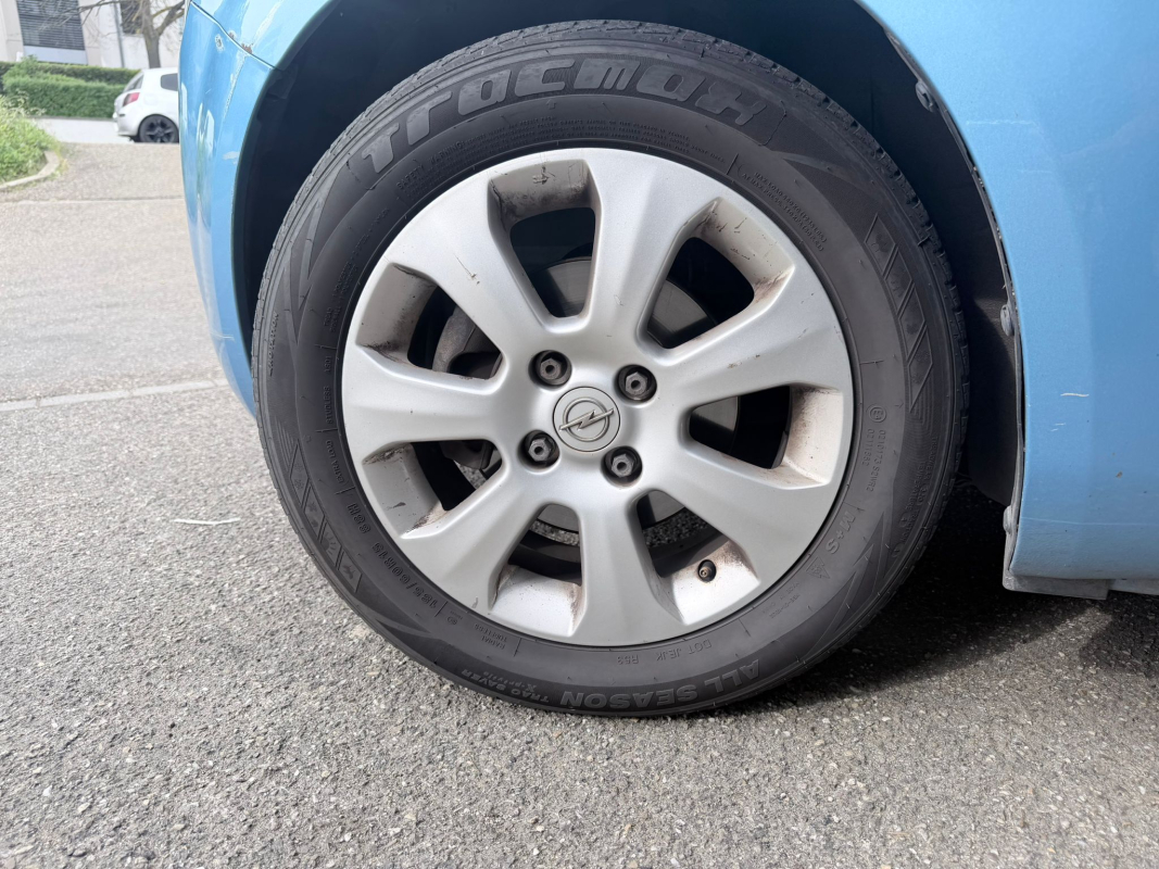 Opel Agila — 15
