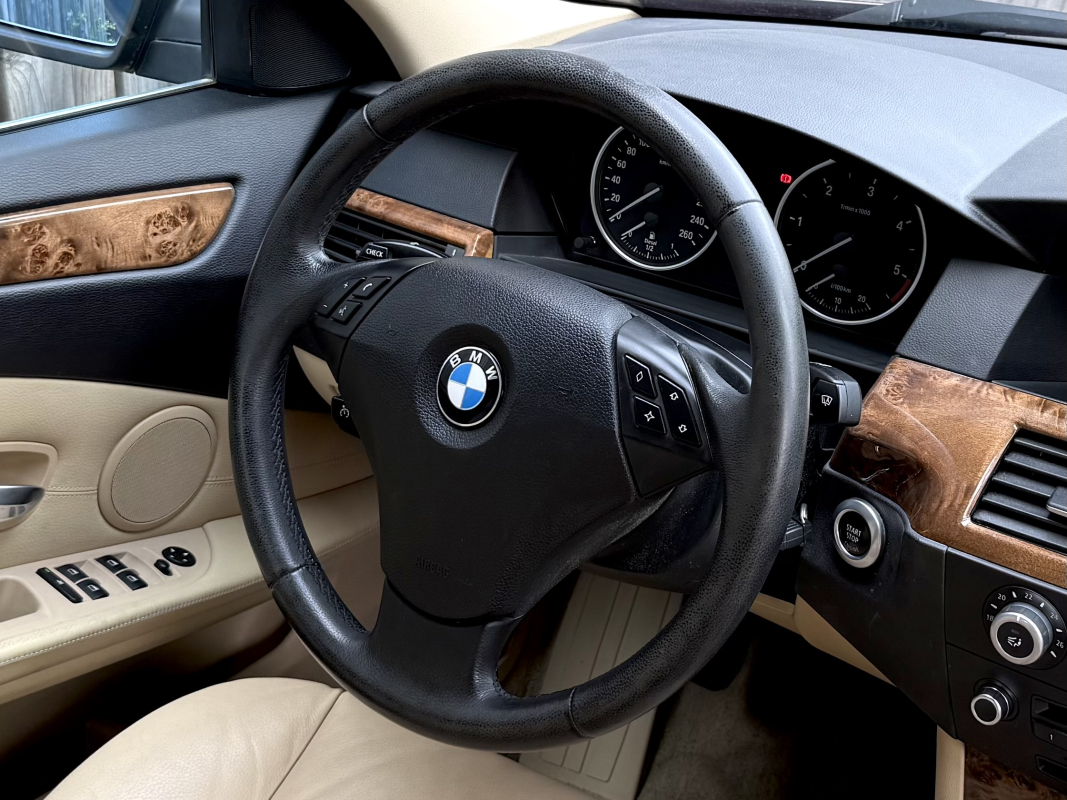 Bmw Série 5 — 6